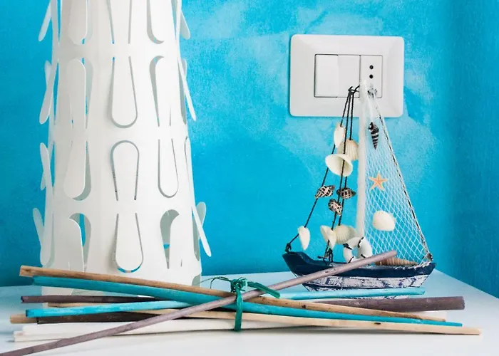 לינה וארוחת בוקר Borgomarino's